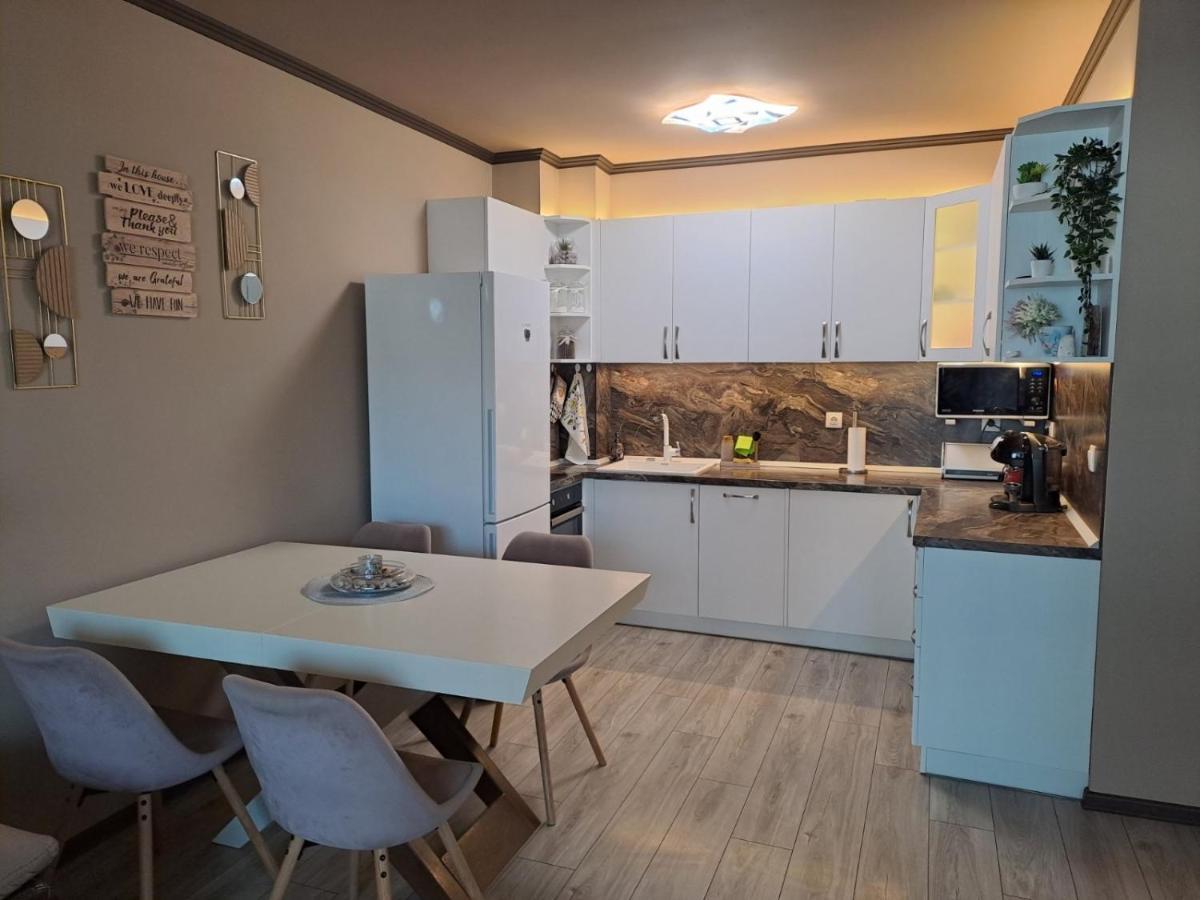 All Season'S Apartment Sofia Ngoại thất bức ảnh